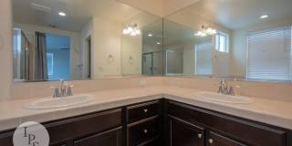 Fresno SouthEast Home, Gated Community, Clovis Unified School District, 3BR/2.5BA Gallery 25