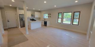 4000 Forest Avenue Gallery 2