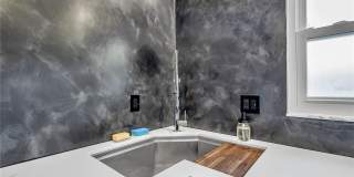 224 6TH Avenue N Gallery 14