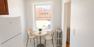 1635 W Morse Gallery 3
