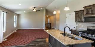 BEAUTIFUL 5 BED 3 BATH HOME IN FIRTH Gallery 9