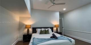 545 SW Indianola St Gallery 42