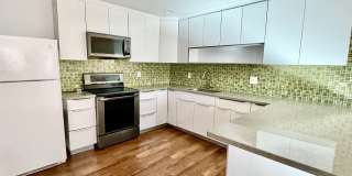 1310 Maalahi St Gallery 1