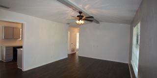 Coming Soon: Stunning 2 bedroom, 2 bath home in Whitehouse ISD! Gallery 11