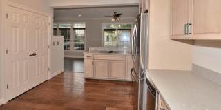 103 WASHINGTON SQUARE Court Gallery 2