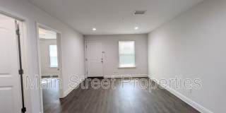 313 North Navy Boulevard Gallery 5