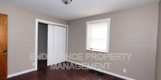 937 Grand Avenue Gallery 12