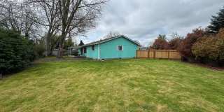 Charming 3 Bed / 2 Bath Ranch on Large Lot – Cul-de-Sac Location – $2,495/mo Gallery 27
