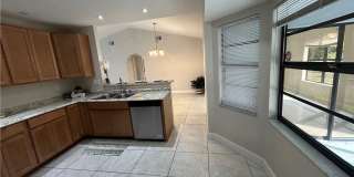 701 SW 9th Avenue Gallery 6