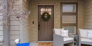 This luxurious townhouse on Cherry St. Gallery 40