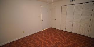 3 Bed / 2 Bath END Unit Townhome in Popular Westridge! Gallery 11