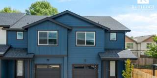 STUNNING 3 Bed / 2.5 Bath Brand New Townhome / End Unit !!! Gallery 1