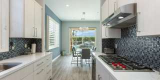 546 N Indian Canyon Dr Gallery 9