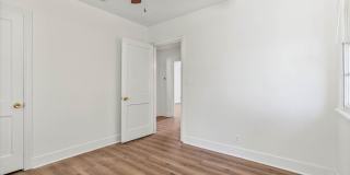 Three Bedroom Cottage in Country Club Village Gallery 15