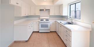 3335 Myrtle Ave Gallery 1