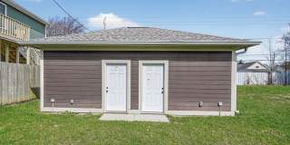 Charming 2BR Townhome in Indianapolis Gallery 27