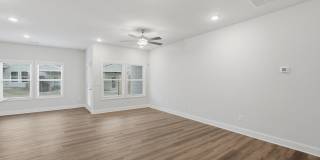 2206 Chant St Gallery 14