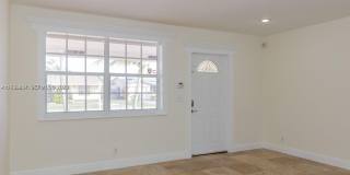 5520 Hayes St Gallery 3