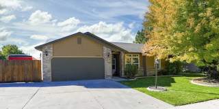 2497 West Willard Street Gallery 1