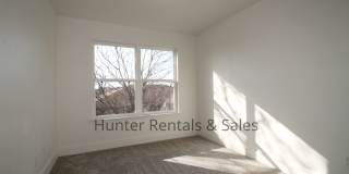 Upscale Three-bedroom Townhome! Gallery 26