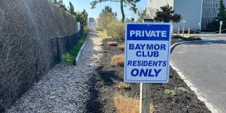 274 Dune Road Gallery 17