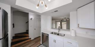 812 W 14TH Street Gallery 10