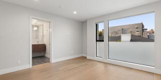 807 N Detroit St Gallery 22