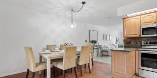1369 Riverside Circle Gallery 5