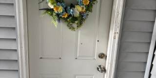 1 Lexington Hill Gallery 1