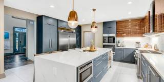 450 Wells Avenue Gallery 13