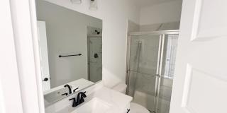 1278 West Hendrix Street Gallery 14