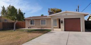 Comfortable 4-Bedroom Home with Great Backyard for Entertaining Gallery 1