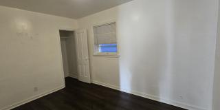 1228 Georgia Avenue - Lower Gallery 12