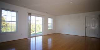 3 Bed/2 Bath. Master on Main. Close to shopping, US 460, and I-81 Gallery 5
