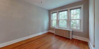 Tucked Away Cleveland Park One Bedroom- Available Now! Gallery 3