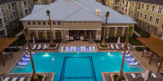 Riverhaus Creekside Apartments Gallery 21