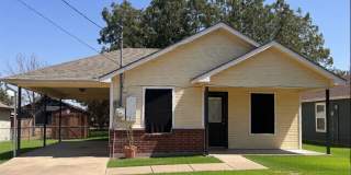 303 Lipscomb Street Gallery 1