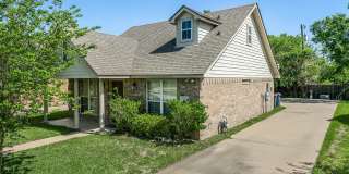 SUBLEASE AVAILABLE IMMEDIATELY THROUGH JULY 2026!  Charming 3 Bed, 2 Bath in Central Location! Gallery 3