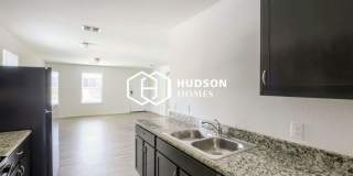 1110 Jones Street Gallery 6