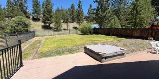 Great County Location - 3 bed, 2 bath with Garage Gallery 1
