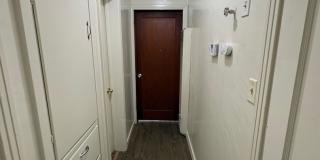 Charming 3 Bedroom, 1 Bath Near Down Town! Gallery 15