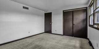305/307 Kaymar Drive Gallery 9