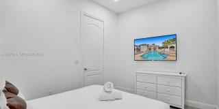 13751 Pine Meadow Ct Gallery 55