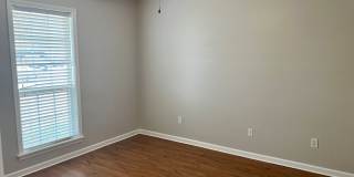 4 Bed, 2 Bath with Fenced Yard, Two-Car Garage, and Jetted Tub Gallery 22