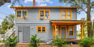 Available Now! Spacious 3 Bedroom Upstairs Apartment Near Downtown St. Petersburg Available Now! Spacious 3 Bedroom Upstairs Apartment Near Downtown St. Petersburg Gallery 1