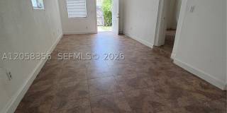 410 Pinecrest Dr Gallery 1