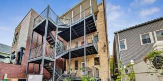 524 N Armour Street Gallery 16