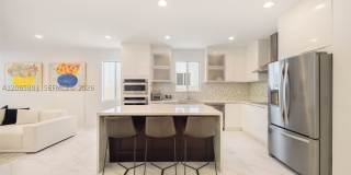 2938 Catalina St Gallery 7