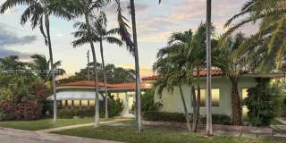 625 93rd St, Surfside, FL 33154 Gallery 1