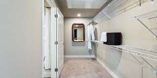 Zinc 1501 Apartments Gallery 16